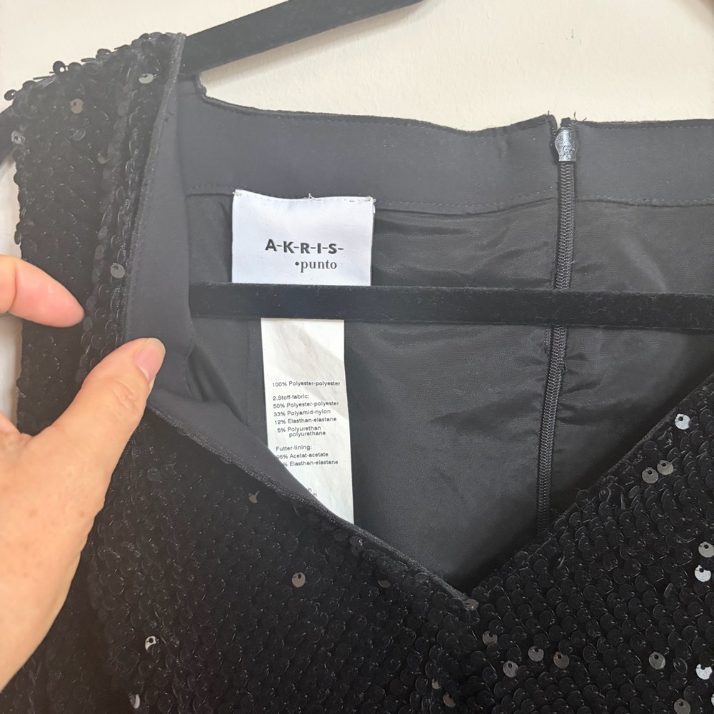Akris Punto Black Sleeveless Dress, Sequins and Velvet, 12 - Picture 2 of 11